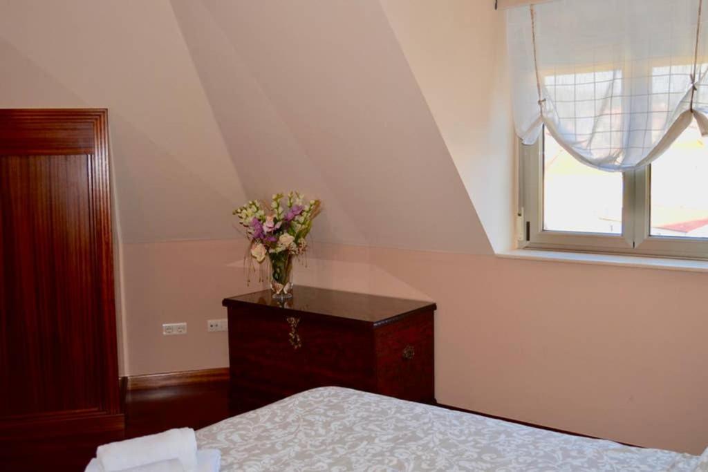 Fantastico Duplex De 4 Habitaciones En El Camino Ingles. Puentedeume Ngoại thất bức ảnh